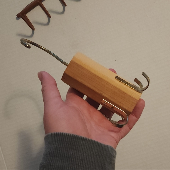 2 Tie Hangers - Picture 6 of 6